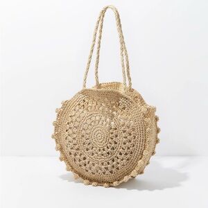 AEO round straw tote